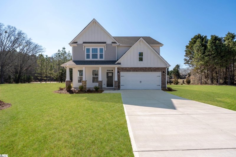 Property image 2 at 118 Divot Trail, Greenwood, SC 29649