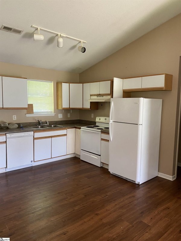 Property image 4 at 14 Backwater Way, Greenville, SC 29611