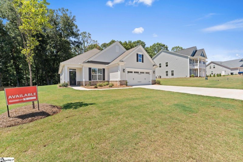 Property image 2 at 724 Oak Hill Lane, Belton, SC 29627