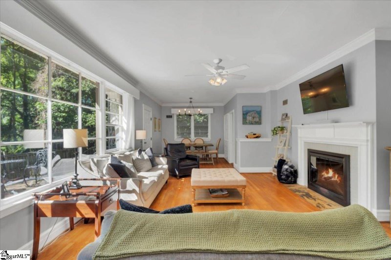 Property image 5 at 322 Chick Springs Road, Greenville, SC 29609