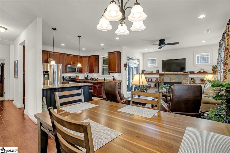 Property image 4 at 10 Litten Way, Greenville, SC 29615