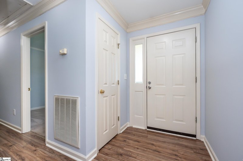 Property image 4 at 113 Patio Road, Easley, SC 29642