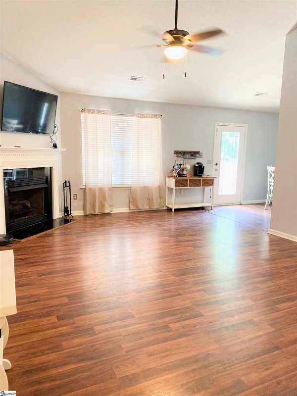 Property image 4 at 102 Queensland Court, Fountain Inn, SC 29644