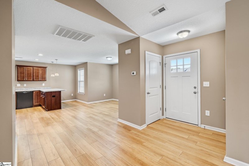 Property image 5 at 446 Peaksview Drive, Simpsonville, SC 29681