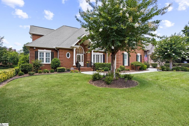Property image 3 at 4 Kinross Row, Greer, SC 29650