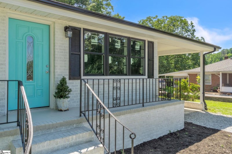 Property image 3 at 202 Alfred Road, Easley, SC 29640