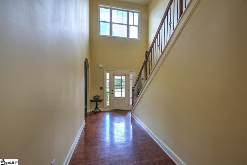 Property image 2 at 148 Creek Shoals Drive, Simpsonville, SC 29681