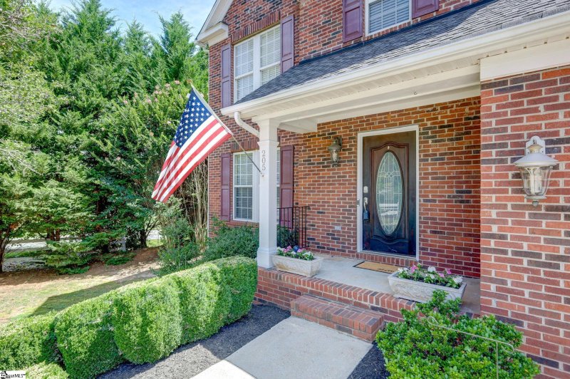Property image 3 at 205 Marcie Rush Lane, Greer, SC 29651
