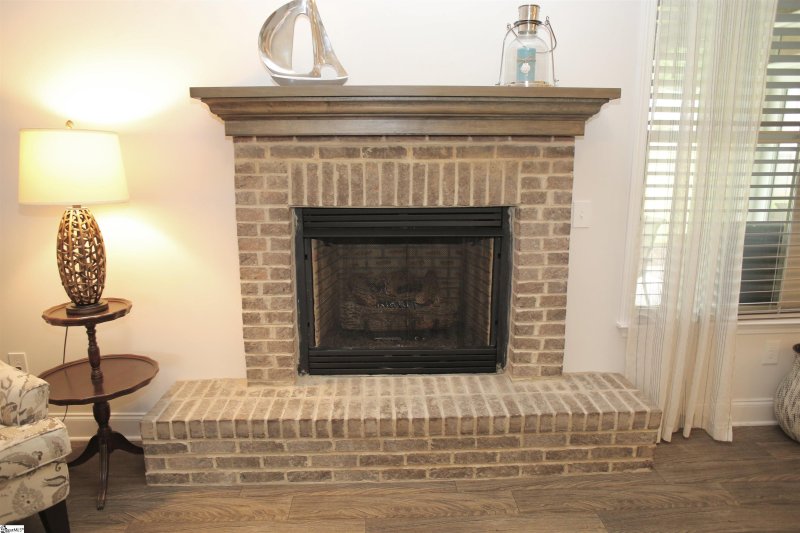 Property image 5 at 304 Charney Lane, Greer, SC 29651