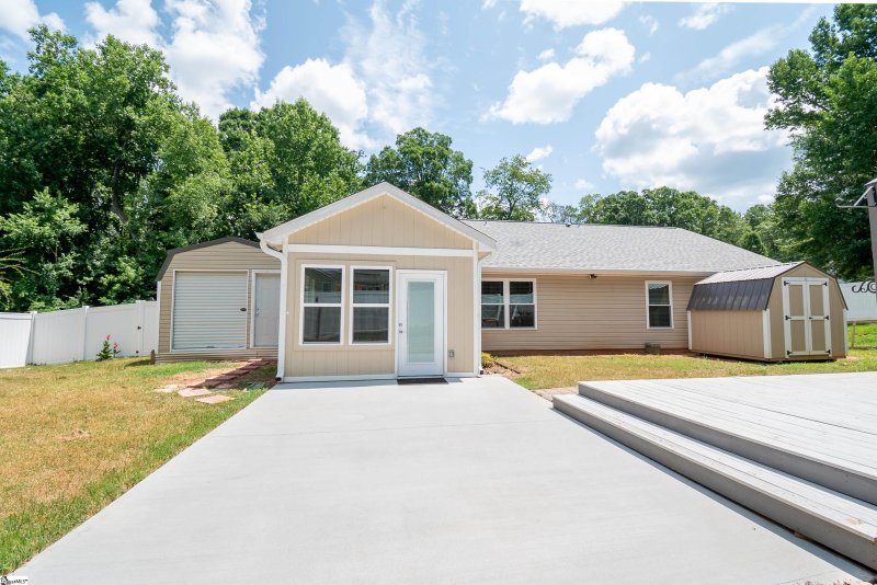 Property image 3 at 458 Guyton Road, Williamston, SC 29697