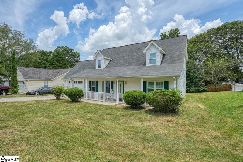 Property image 2 at 508 Country Gardens Drive, Fountain Inn, SC 29644