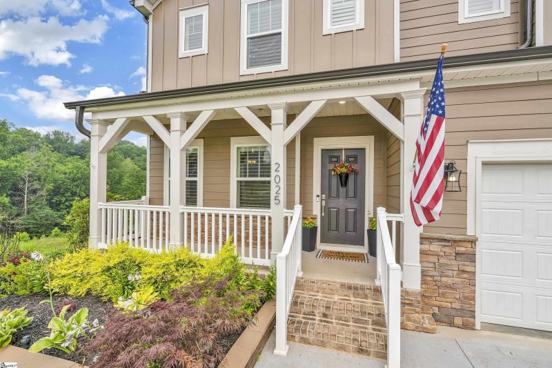 Property image 2 at 2025 Bonsell Court, Greer, SC 29651