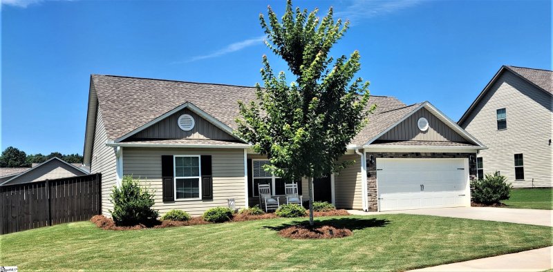 Property image 3 at 211 Press Way, Pendleton, SC 29670