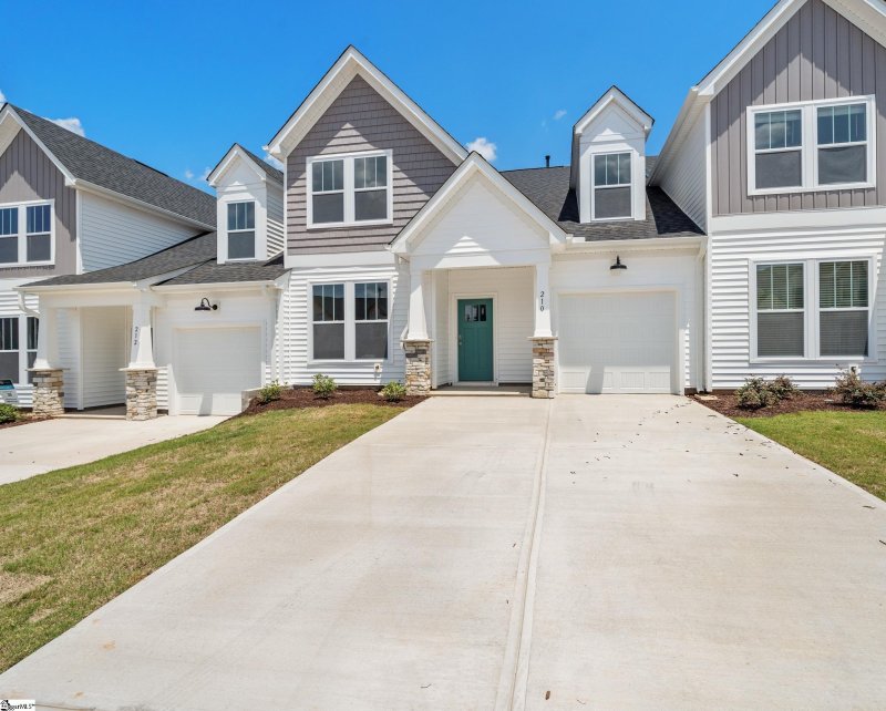 Property image 2 at 210 Woodhouse Way, Greenville, SC 29605