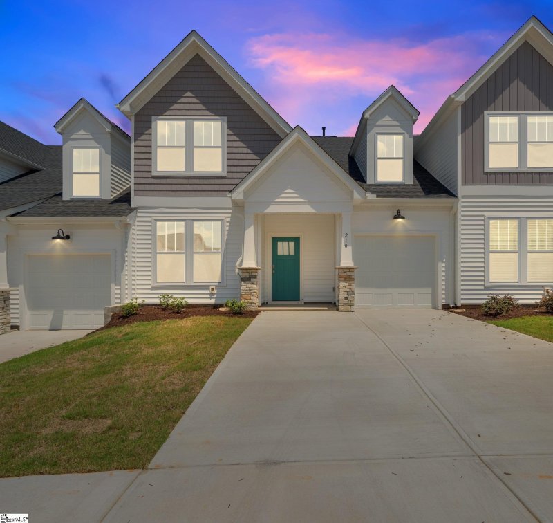 Property image 3 at 210 Woodhouse Way, Greenville, SC 29605