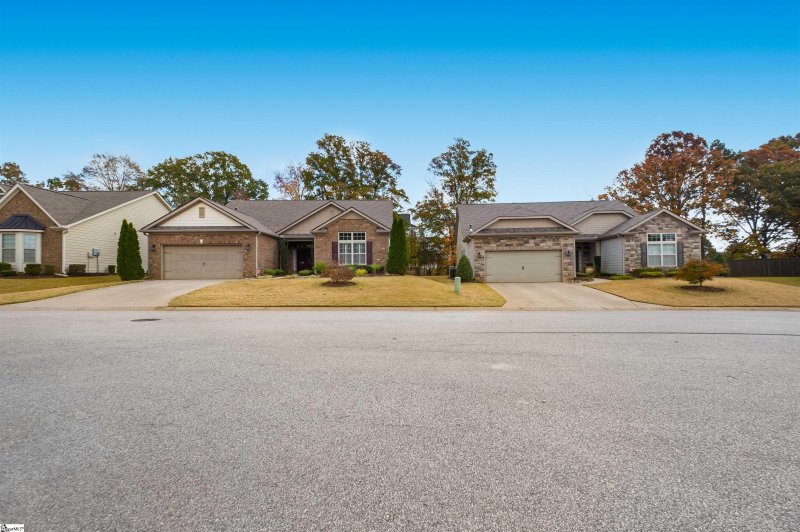 Property image 5 at 441 Evening Mist Court, Duncan, SC 29334