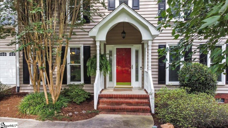 Property image 2 at 16 Woodway Drive, Greer, SC 29651