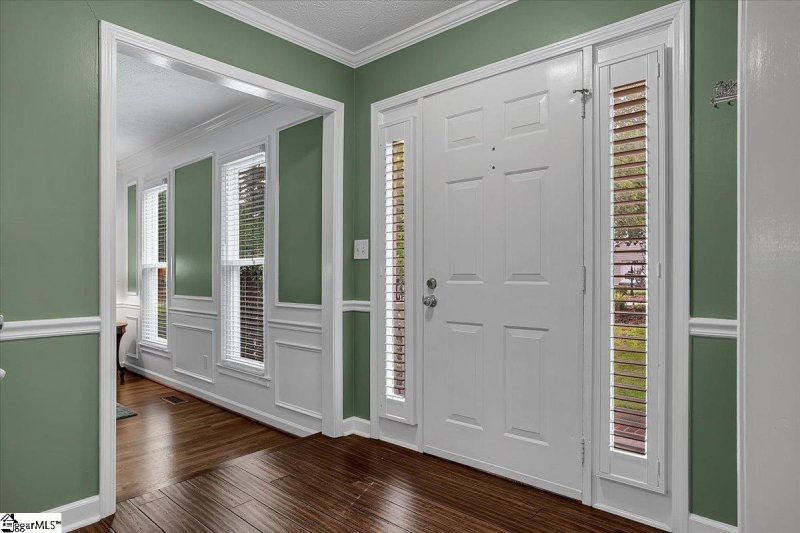 Property image 3 at 16 Woodway Drive, Greer, SC 29651