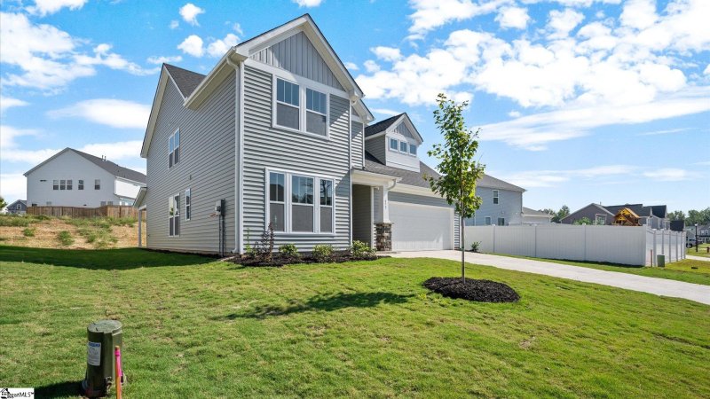 Property image 2 at 652 Sunwater Drive, Duncan, SC 29334