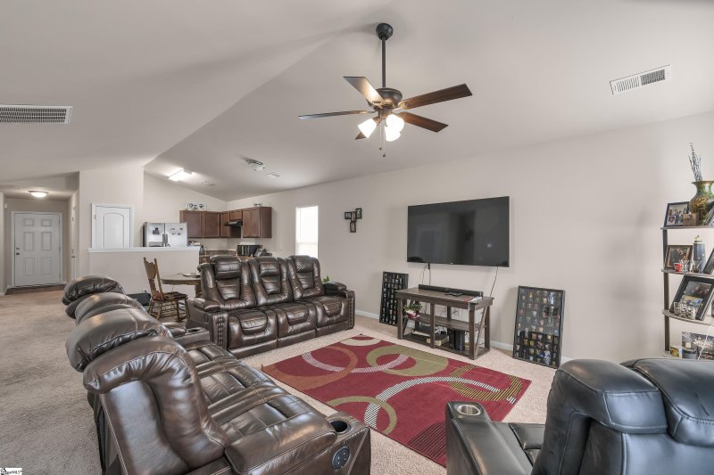 Property image 4 at 112 Botany Drive, Laurens, SC 29360