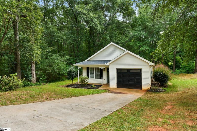 Property image 2 at 110 Cedar Ridge, Anderson, SC 29621-0000
