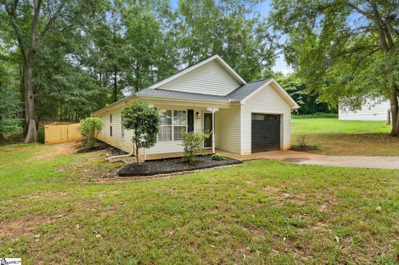 Property image 4 at 110 Cedar Ridge, Anderson, SC 29621-0000