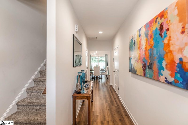 Property image 5 at 400 Cedar Bluff Way, Mauldin, SC 29662