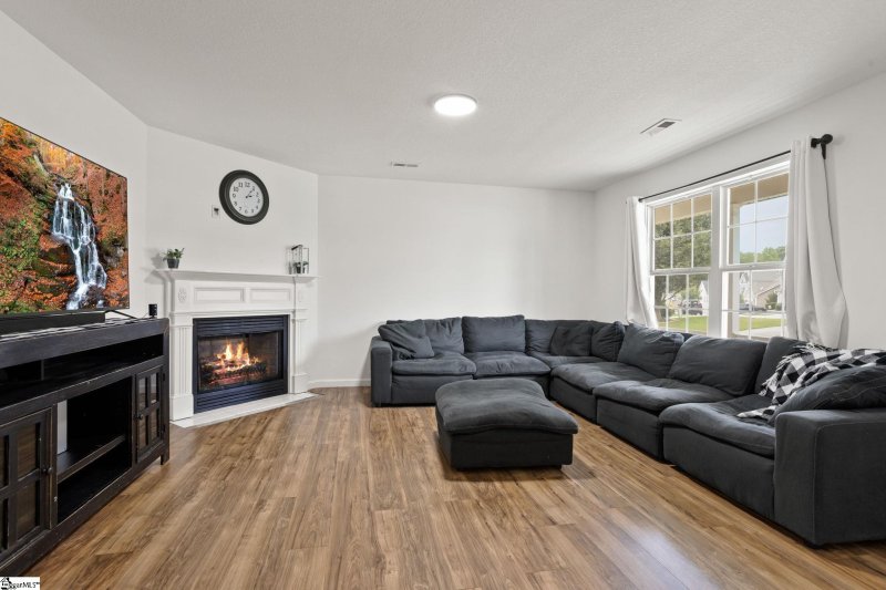 Property image 4 at 439 Lynnell Way, Moore, SC 29369