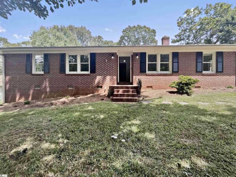 351 Meadowbrook Avenue