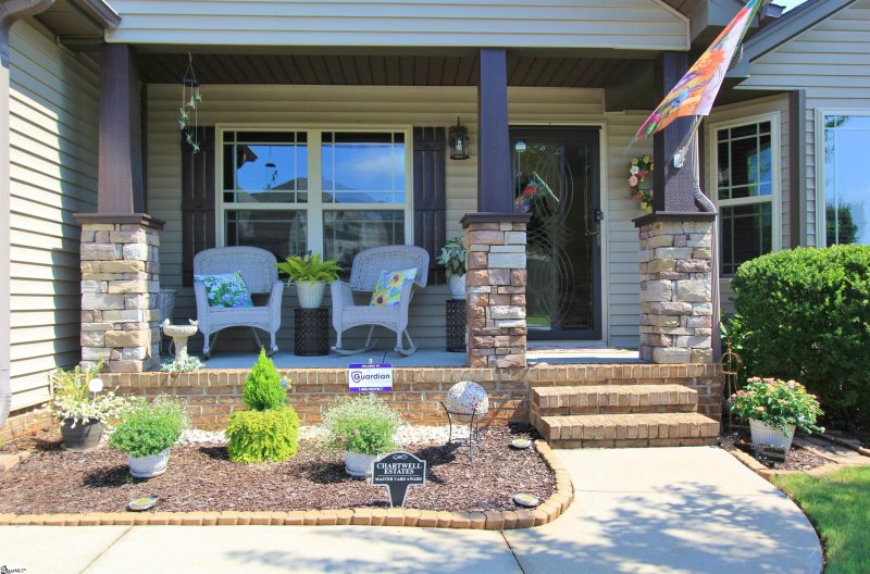 Property image 3 at 668 Chartwell Drive, Greer, SC 29650