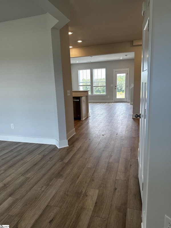 Property image 2 at 131 Dalmatian Drive, Spartanburg, SC 29307