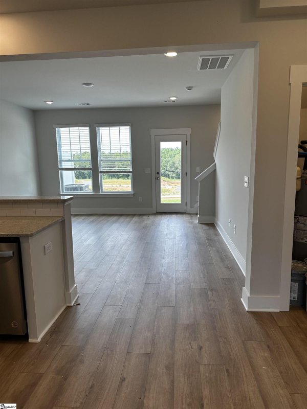 Property image 5 at 131 Dalmatian Drive, Spartanburg, SC 29307