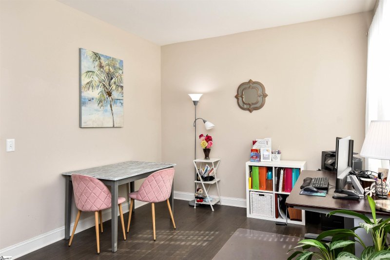 Property image 5 at 194 Bur Oak Drive, Taylors, SC 29687