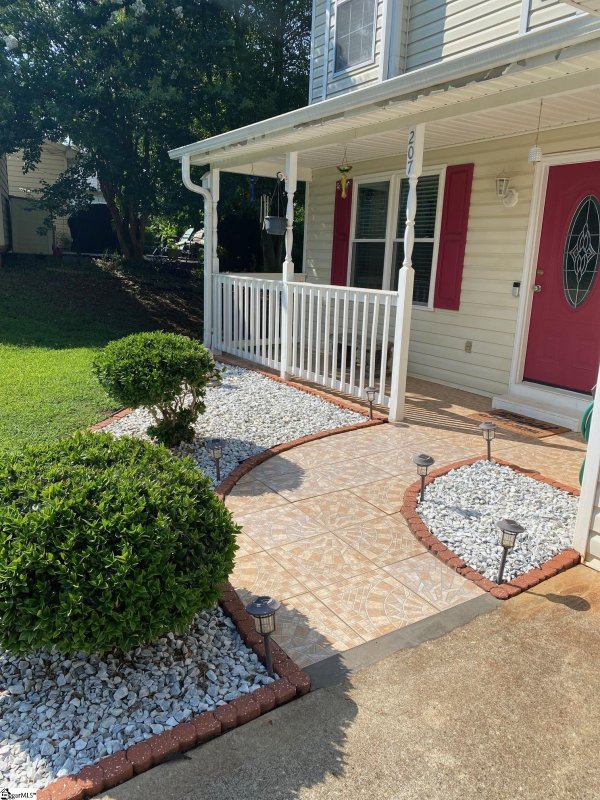 Property image 2 at 207 Gemini Way, Greer, SC 29651