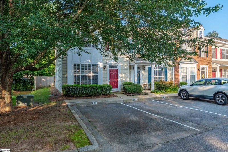 Property image 3 at 201 Bedwin Court, Mauldin, SC 29662