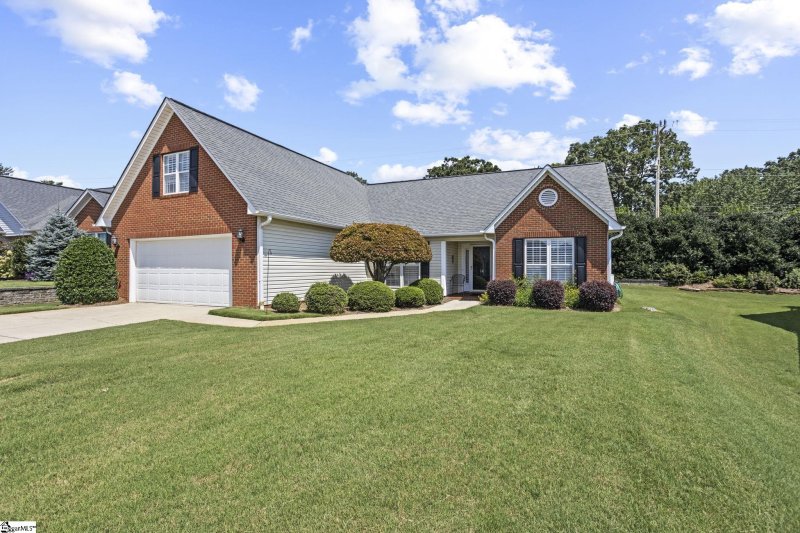 Property image 2 at 14 Kentucky Derby Court, Greenville, SC 29615