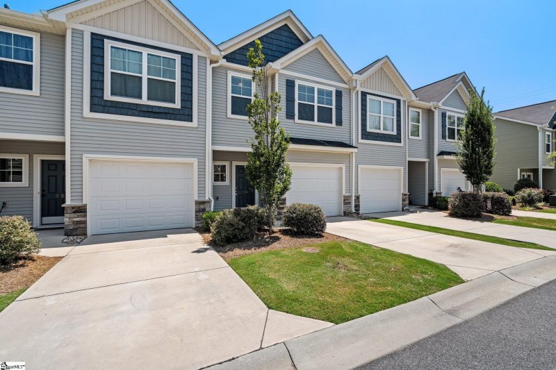 Property image 2 at 35 Harvest Bell Lane, Taylors, SC 29687