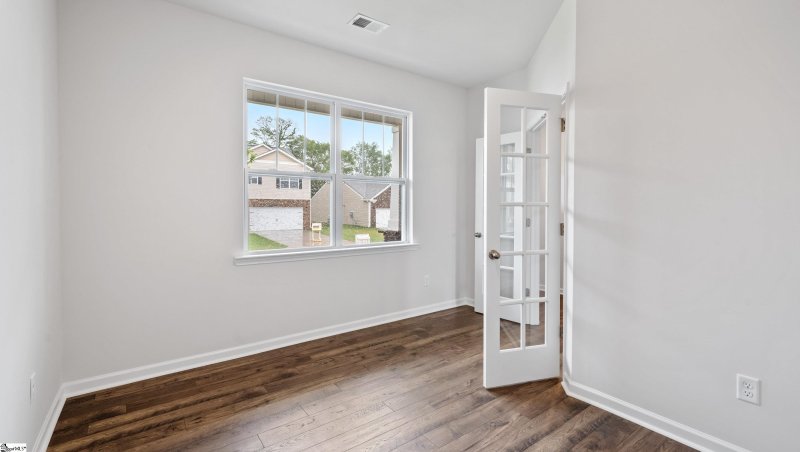 Property image 3 at 406 Arkwright Lane, Piedmont, SC 29673