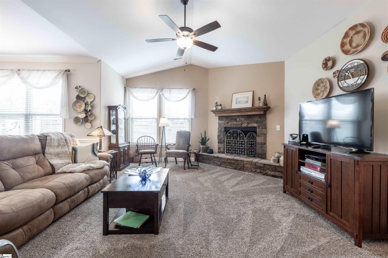 Property image 4 at 118 Norfolk Circle, Anderson, SC 29625