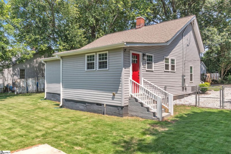 Property image 4 at 23 Norwood Street, Greenville, SC 29611