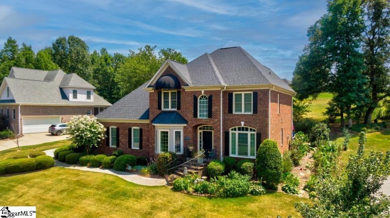 Property image 2 at 132 Turnberry Road, Anderson, SC 29621