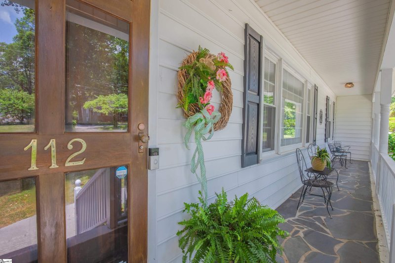 Property image 4 at 112 Chantilly Drive, Greenville, SC 29615