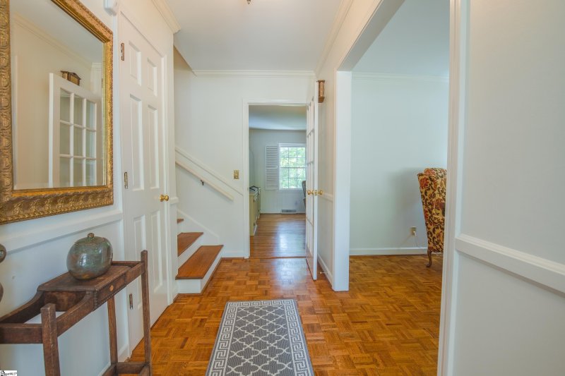 Property image 5 at 112 Chantilly Drive, Greenville, SC 29615
