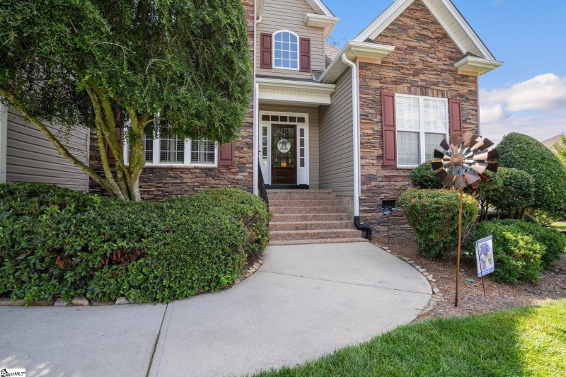 Property image 4 at 119 Carolina Oaks Drive, Fountain Inn, SC 29644