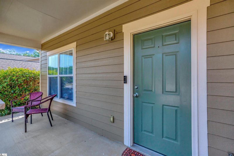 Property image 4 at 306 Shallow Drive, Taylors, SC 29687