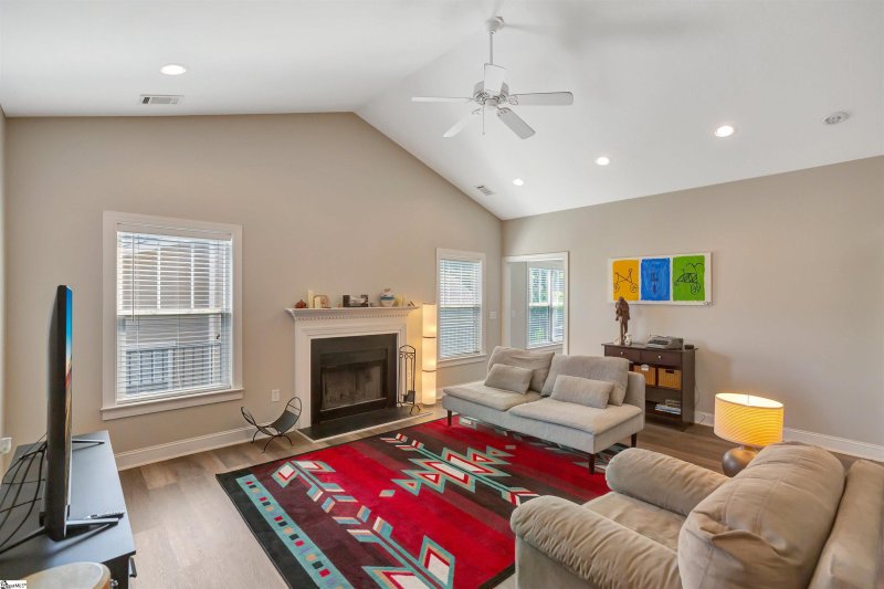 Property image 5 at 306 Shallow Drive, Taylors, SC 29687