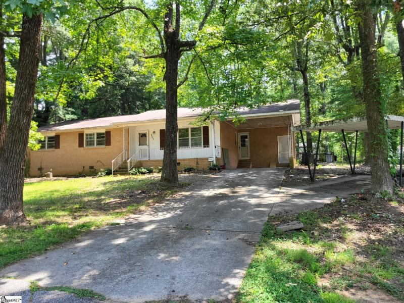 Property image 2 at 203 Bent Creek Drive, Greer, SC 29651