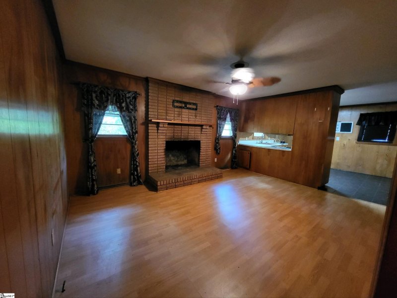 Property image 5 at 203 Bent Creek Drive, Greer, SC 29651