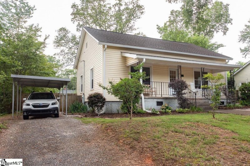 Property image 2 at 34 2nd Street, Greenville, SC 29611