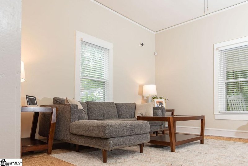 Property image 5 at 34 2nd Street, Greenville, SC 29611